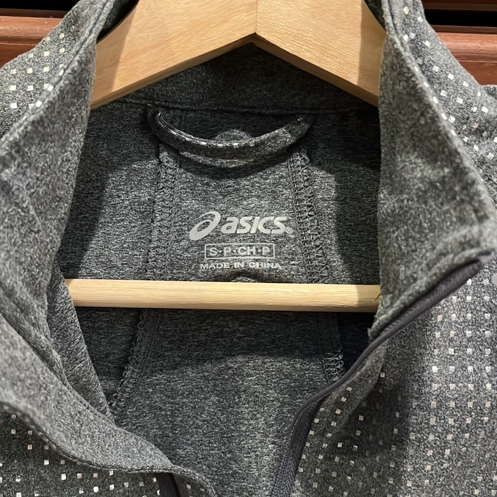 ASICS Half Zip Top - Picture 4 of 6